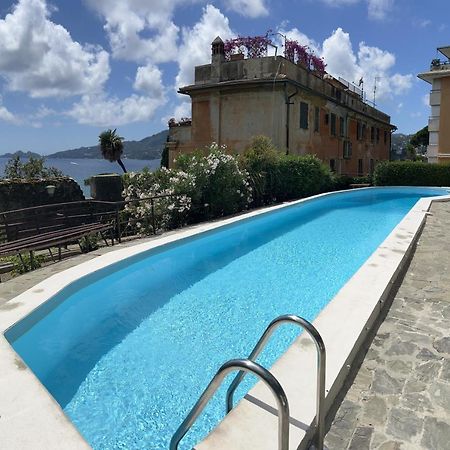 NAUTILUS VISTA MARE MOZZAFIATO a 180 GRADI- POSTO AUTO PRIVATO - 2 CAMERE MATRIMONIALI più 1 DIVANO LETTO SINGOLO-SKY,NETFLIX Rapallo Extérieur photo
