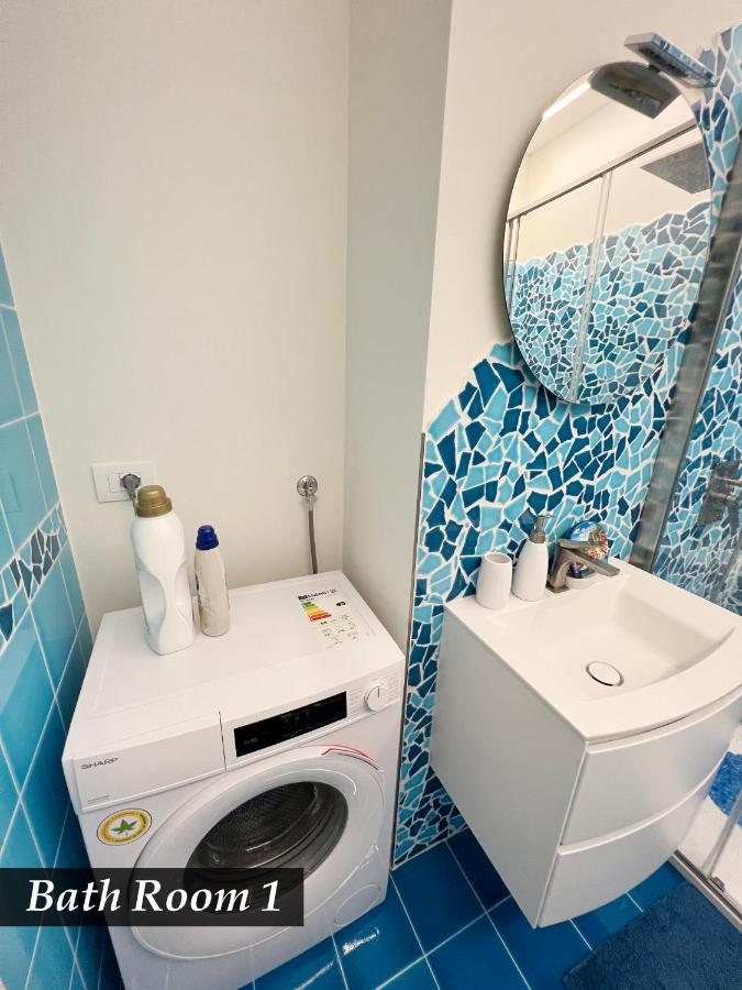 NAUTILUS VISTA MARE MOZZAFIATO a 180 GRADI- POSTO AUTO PRIVATO - 2 CAMERE MATRIMONIALI più 1 DIVANO LETTO SINGOLO-SKY,NETFLIX Rapallo Extérieur photo