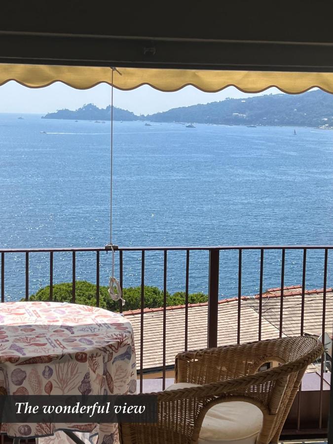 NAUTILUS VISTA MARE MOZZAFIATO a 180 GRADI- POSTO AUTO PRIVATO - 2 CAMERE MATRIMONIALI più 1 DIVANO LETTO SINGOLO-SKY,NETFLIX Rapallo Extérieur photo