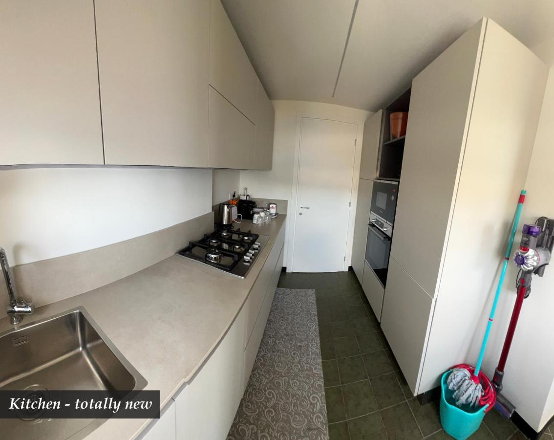 NAUTILUS VISTA MARE MOZZAFIATO a 180 GRADI- POSTO AUTO PRIVATO - 2 CAMERE MATRIMONIALI più 1 DIVANO LETTO SINGOLO-SKY,NETFLIX Rapallo Extérieur photo