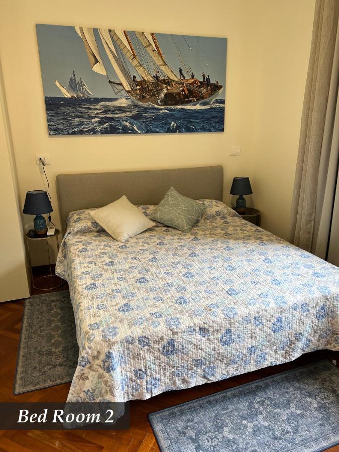 NAUTILUS VISTA MARE MOZZAFIATO a 180 GRADI- POSTO AUTO PRIVATO - 2 CAMERE MATRIMONIALI più 1 DIVANO LETTO SINGOLO-SKY,NETFLIX Rapallo Extérieur photo